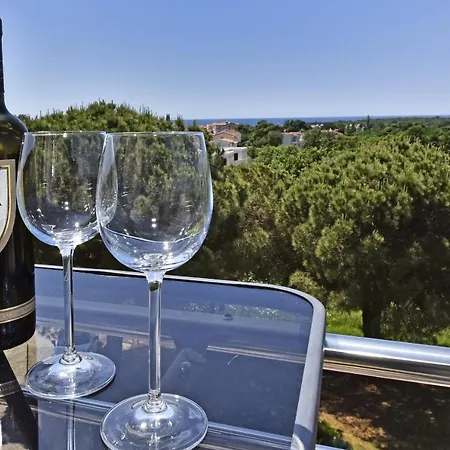 Апартаменти Tomic *