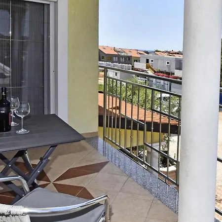Tomic Apartment