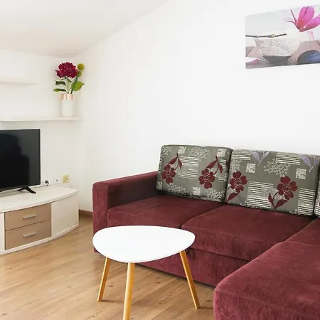 Tomic Апартаменты *